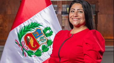 Balcázar juramenta gabinete y deja fuera a Hernando de Soto