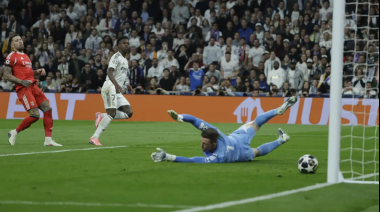 Vinícius salva al Real Madrid y lo mete en octavos
