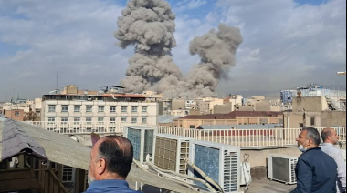 EE.UU. e Israel atacan Irán y desatan contraofensiva con misiles y drones