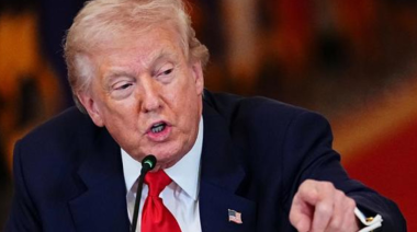 Trump busca seducir a la Generación Z mientras cae su popularidad