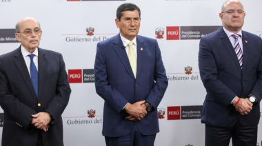 Premier Luis Arroyo solicita voto de confianza ante Congreso peruano