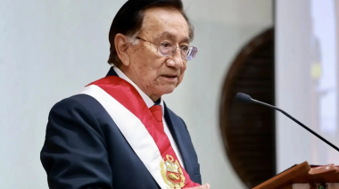 Balcázar cobró 50.980 soles en marzo como presidente interino del Perú