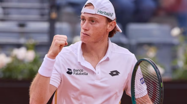 Ignacio Buse sorprende al mundo y elimina al campeón del ATP Hamburgo