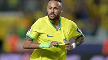 Neymar sufre nueva lesión, pero no peligra su presencia en Mundial