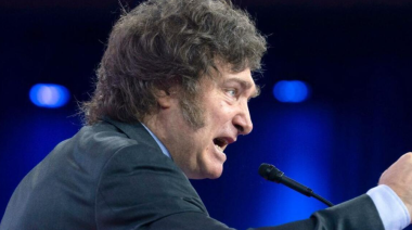 Milei intensifica ataques a periodistas y crece polémica en Argentina