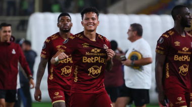 Tolima celebra clasificación y deja eliminado a Universitario en el Monumental