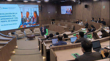 Arequipa reúne a expertos para impulsar la calidad universitaria en el Perú