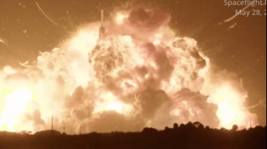 Explota el cohete de Jeff Bezos y sacude la carrera espacial