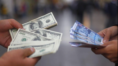 Dólar podría dispararse a S/3,65 si gana Roberto Sánchez