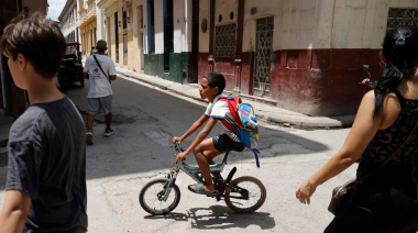 Cuba adelanta fin del curso por crisis energética