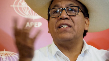 Juntos por el Perú busca anular 647 mesas en EE.UU. y más de 1.700 en Lima por presuntas irregularidades