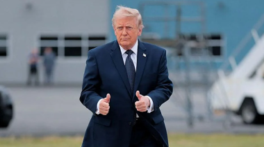 Trump defiende pacto con Irán: asegura que evitó una “catástrofe económica” mundial
