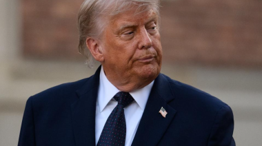 Trump lanza ultimátum a Irán: amenaza con romper negociaciones si cobra peajes en Ormuz