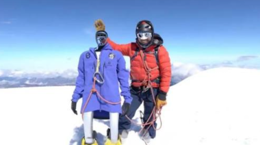 Robot humanoide conquista Chimborazo y rompe récord sobre los 6.000 metros