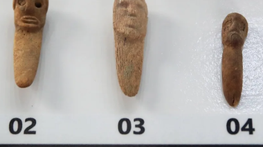 Descubren 43 figuras rituales de la civilización Caral en Peñico