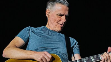 Bryan Adams estrenará programa radial semanal en Kiss FM