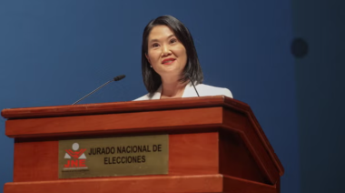Keiko Fujimori promete gabinete plural y llama a la unidad