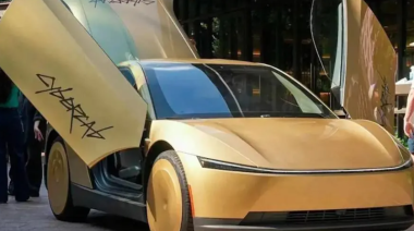 Tesla presenta Cybercab, el robotaxi sin volante ni pedales que busca revolucionar el transporte