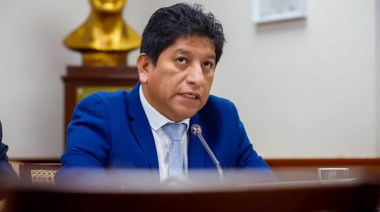 Revelan presuntas irregularidades en contrataciones y ascensos tras visitas al defensor del pueblo
