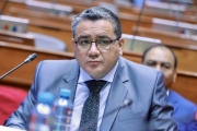 Ministro del Interior responde a allanamiento por presunto tráfico de influencias: “Es un show de la Fiscalía”