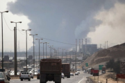 Explosión en puerto de Irán deja 5 muertos y más de 700 heridos