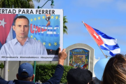 Cuba revoca libertad condicional de opositores históricos Ferrer y Navarro por "incumplimientos" legales