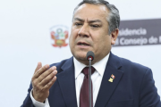 Crisis en el Ejecutivo: Premier Gustavo Adrianzén al borde de la censura tras negar secuestro de trabajadores en Pataz