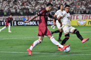 Universitario se juega la vida ante River Plate por un lugar en octavos de la Copa Libertadores 2025