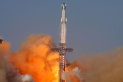 El cohete Starship de SpaceX alcanza la órbita pero se desintegra por fuga de combustible