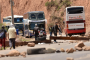 Bloqueos en Bolivia dejan heridos, caos y millones en pérdidas por protesta a favor de Evo Morales