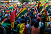 Bolivia al borde del colapso: protestas dejan cuatro policías muertos y crece la presión contra Arce
