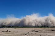 ¡Alerta por fuertes vientos y tormentas de arena en la costa peruana!
