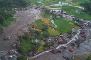 Más de 700 muertos por inundaciones en Sumatra: Asia enfrenta una tragedia masiva