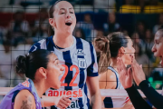 Alianza Lima aplasta 3-0 a Banco República en el Sudamericano de Vóley