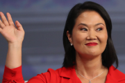 Keiko Fujimori celebra conteo rápido pero pide prudencia ante resultados oficiales
