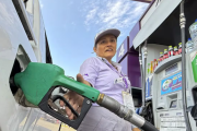 Gobierno aprueba subsidio millonario para evitar paro nacional de transportistas
