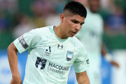 Piero Quispe deja Australia y acerca su esperado regreso
