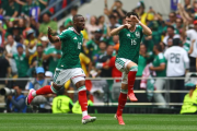 México venció a Sudáfrica en el debut del Mundial 2026 en un partido marcado por tres expulsiones