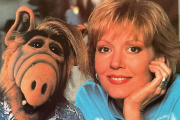 Muere Anne Schedeen, recordada madre de familia en ALF, a los 77 años