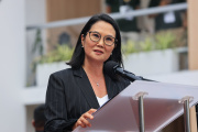 Keiko Fujimori anuncia construcción de 2 mil colegios tras resultados de la prueba PISA 2025