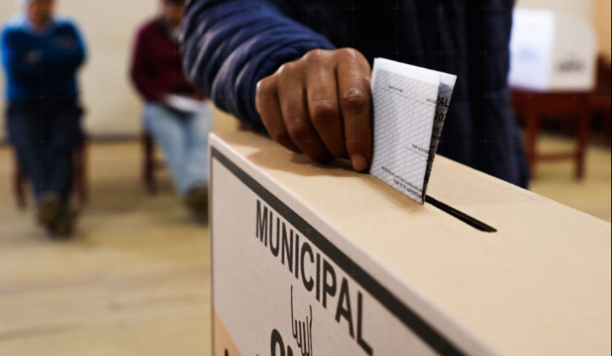 Transparencia rechaza pedidos de nulidad y acusa irregularidades electorales