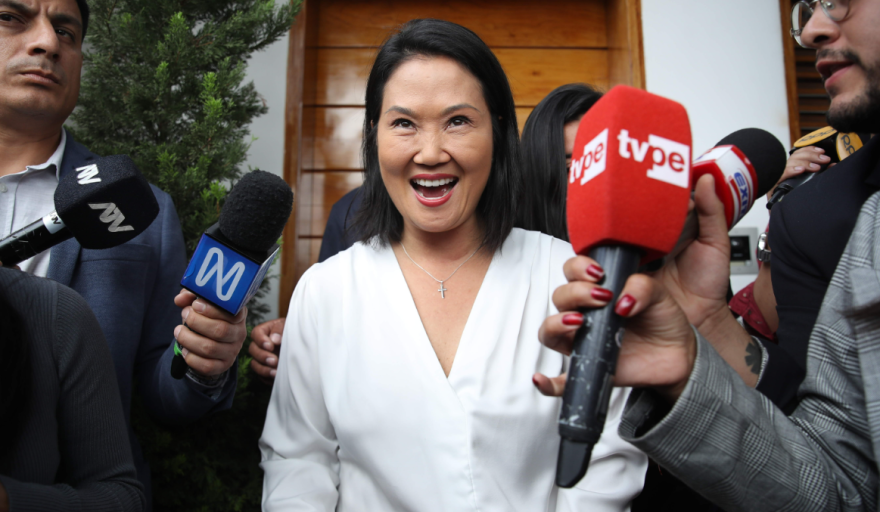 Keiko ya celebra la victoria: “Sí se pudo” y desata polémica antes del conteo final