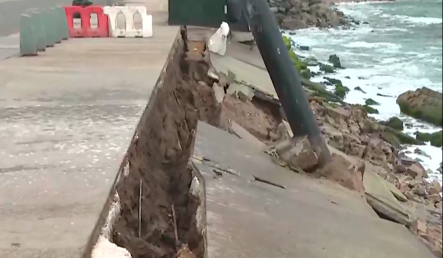 Alerta en Chorrillos: oleajes destruyen parte del malecón de La Herradura