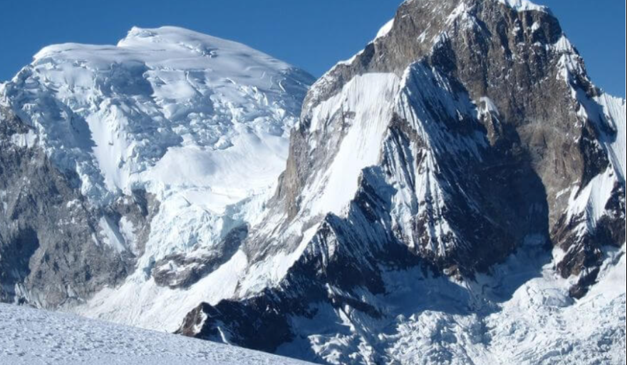 Hallan indicios de montañistas desaparecidos en nevado Huascarán